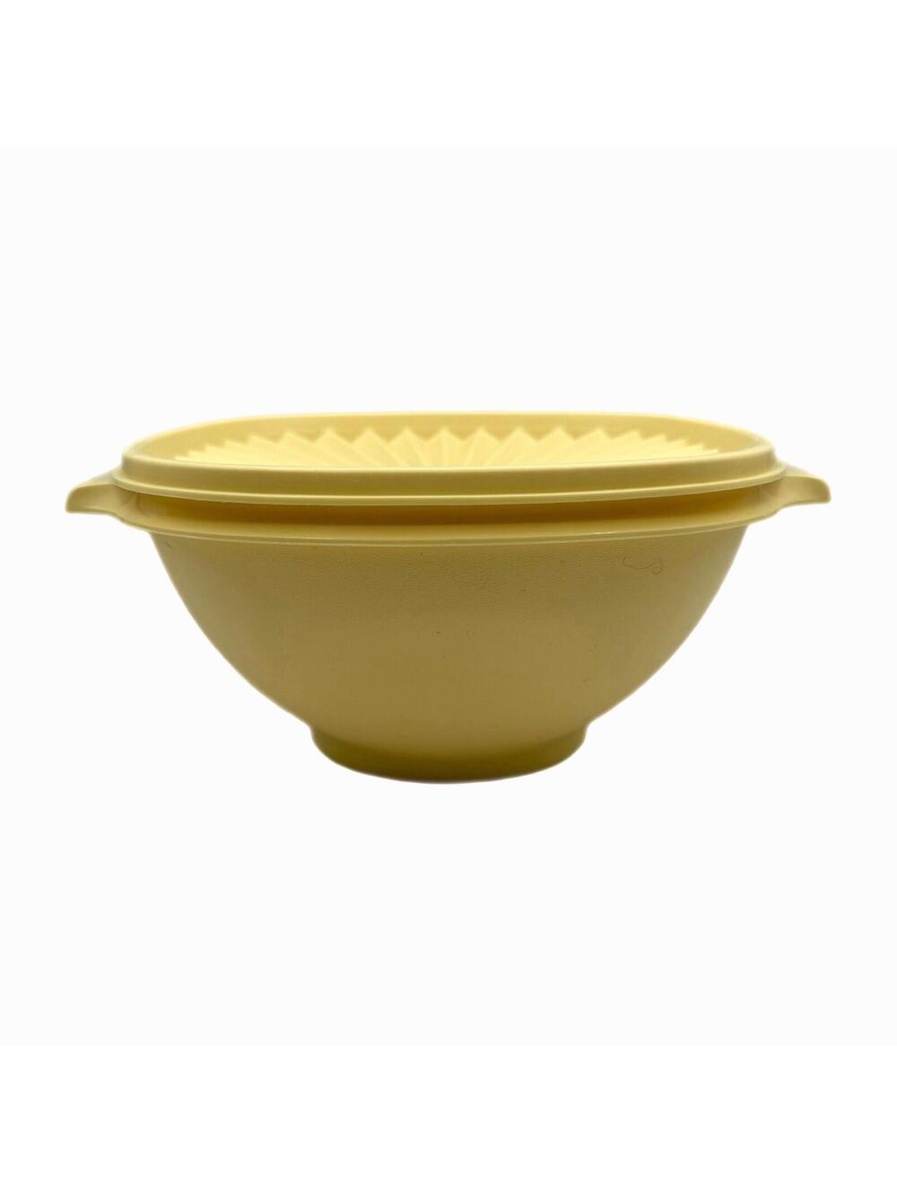 Tupperware Yellow Servalier Bowl #836 with Yellow Seal Lid – 8 Cups